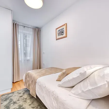 Apartment Adriatic Allure *